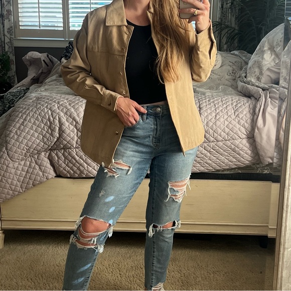 Ami Jackets & Blazers - A.M.I. Vintage Women’s 100% Leather Jacket Tan Satin Lining Medium
